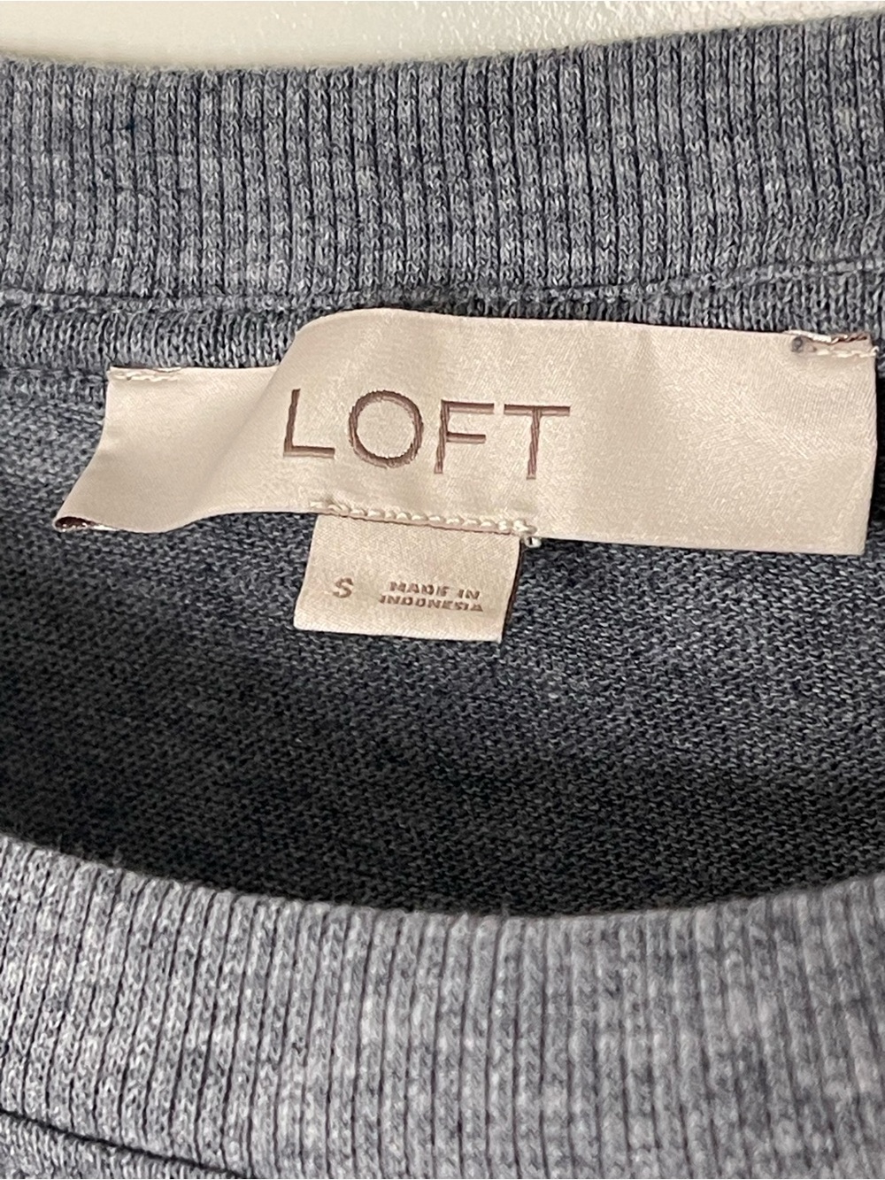 LOFT Soft Gray Knit Crewneck Sweater - Picture 2 of 4